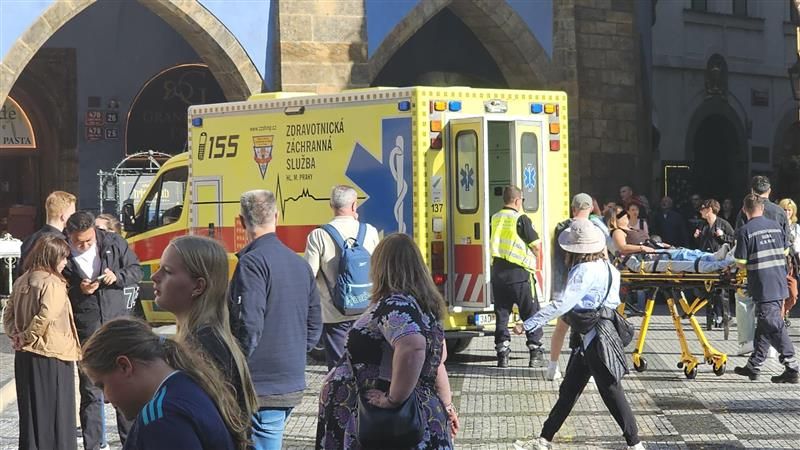 Pražská záchranka loni řešila 246 tisíc volání na tísňovou linku. Vůbec nejvíce za dobu svého fungování