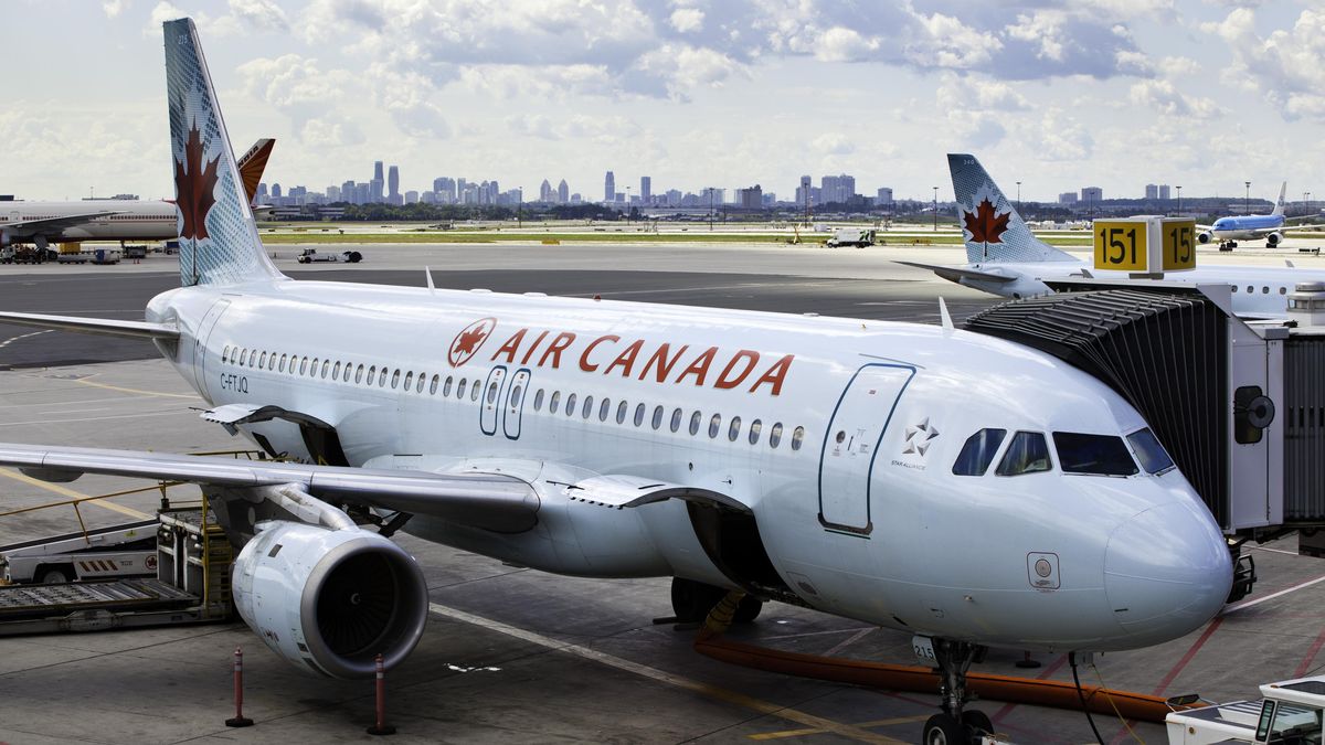 Air Canada pozastaví kvůli stávce všechny lety