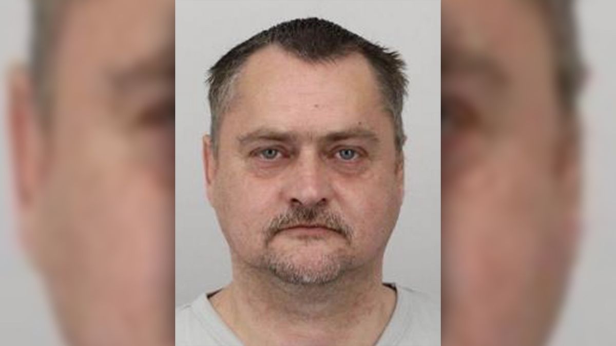 Před týdnem vyrazil z práce po noční šichtě, pak se po muži z Prahy slehla zem