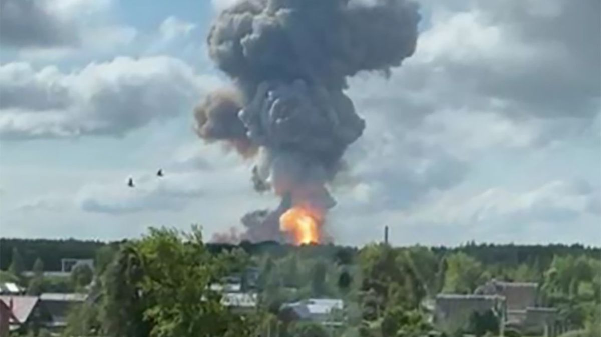 Počet obětí exploze v ruské továrně na střelný prach stoupl na 11