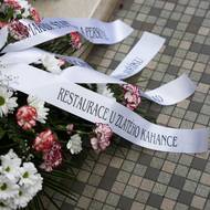 Věnec od restaurace U zlatého kahance