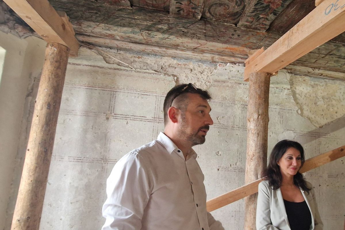 Nečekaný brněnský unikát málem sežrala plíseň a houby. Úředníci si teď asi budou muset hledat jiné kanceláře