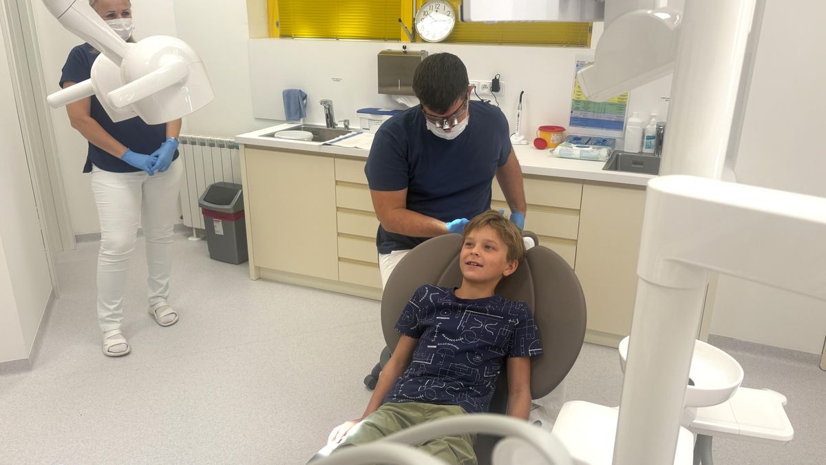 Do zubní ambulance, kterou zařídila ostravská radnice, se přihlásily dva tisíce lidí