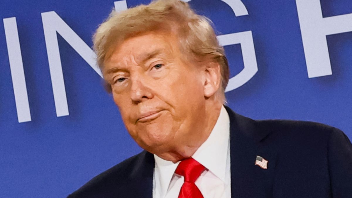 Teď je to na Zelenském, řekl Trump. Putin chce podle něj komplexní dohodu, ne příměří