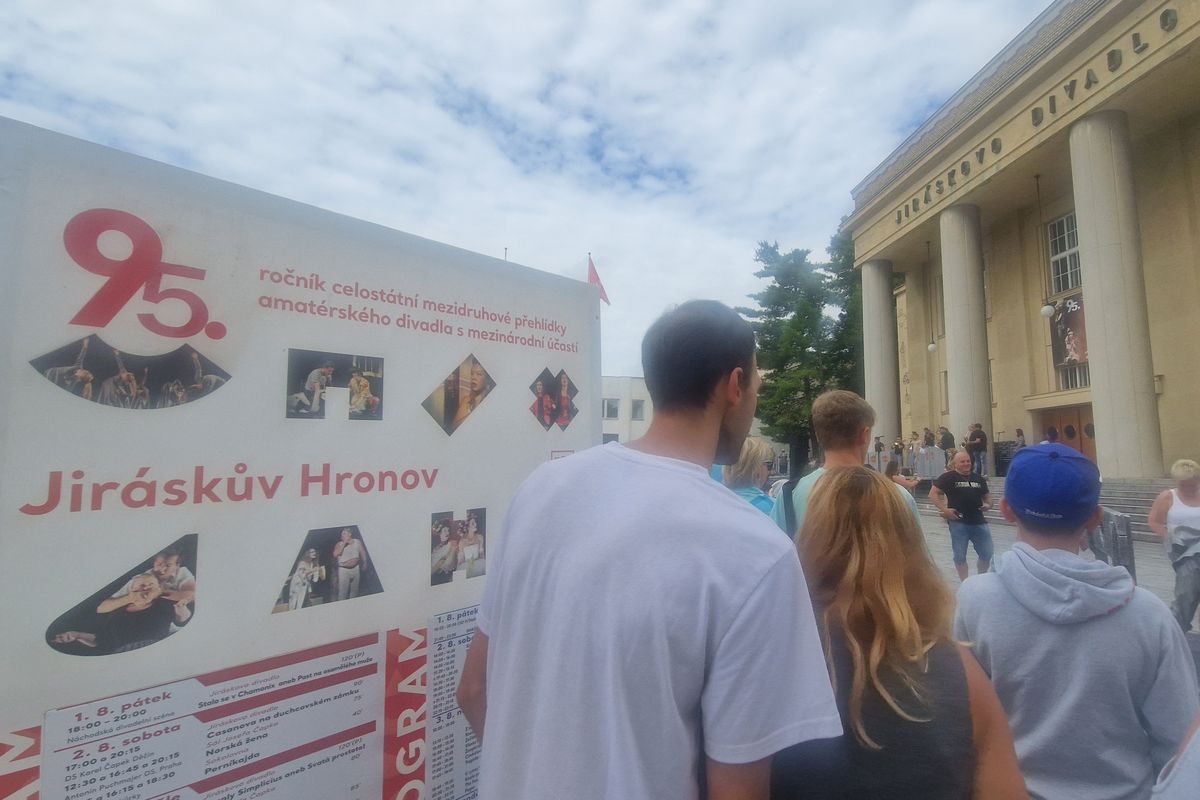 Mekka amatérského divadla ožila, začal 95. ročník Jiráskova Hronova