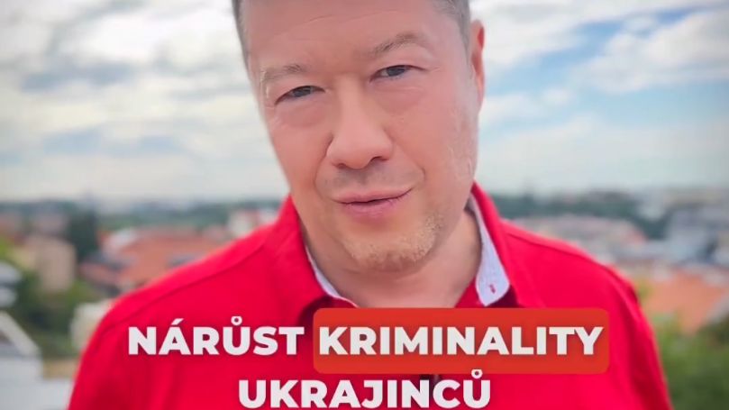 Okamura štve proti Ukrajincům a používá k tomu bezostyšné lži