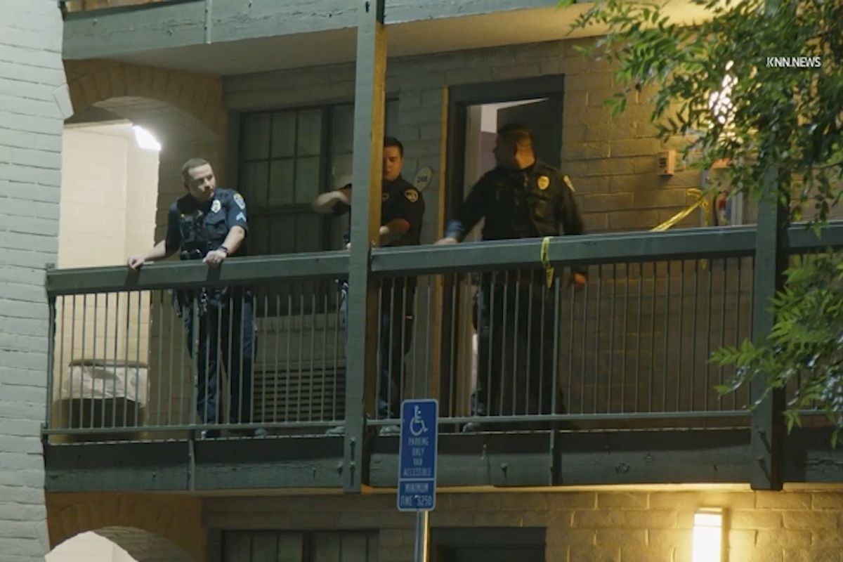 Kalifornští policisté našli ve vaně hotelového pokoje mrtvou osmiletou holčičku