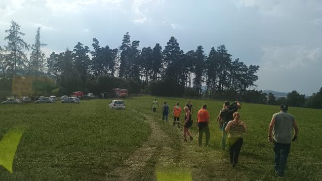 Po ztraceném seniorovi pátrala i termokamera, ve vedru ale nebyla moc platná