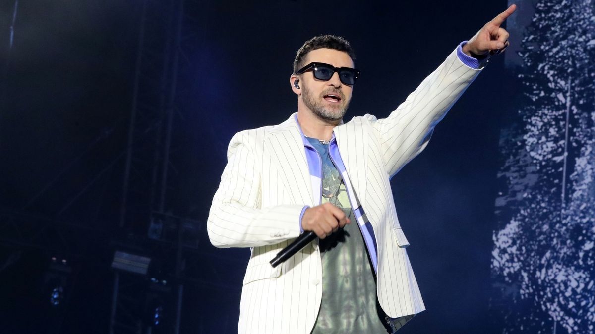 Jsem nemocný. Justin Timberlake vysvětlil, proč podává nevýrazné koncertní výkony