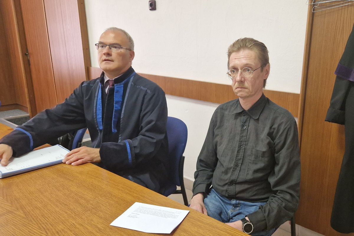 Invalida vedl košilaté řeči, žárlivého přítele podnájemnice pak zastřelil. Hrozí mu 16 let