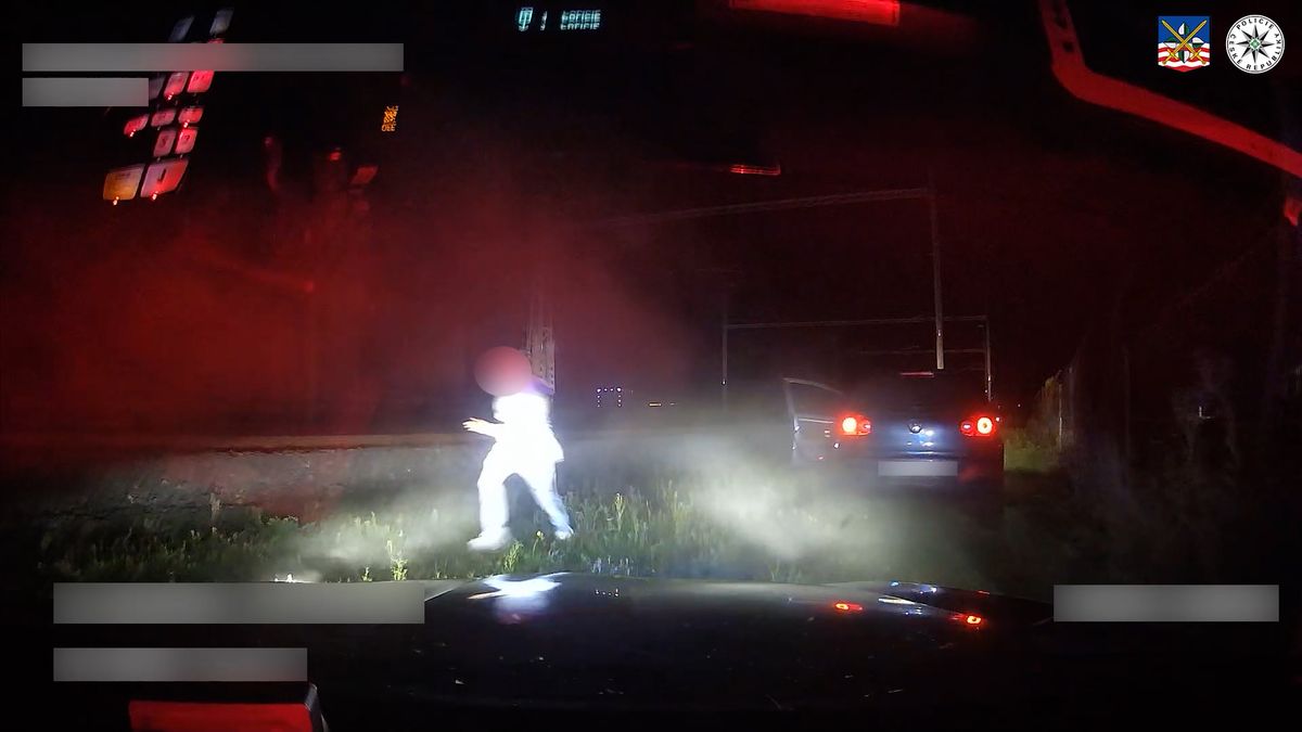 Zdrogovaný šofér, který nesměl řídit, ujížděl před karlovarskými policisty
