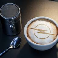 I takto může vypadat káva připravená opelem.