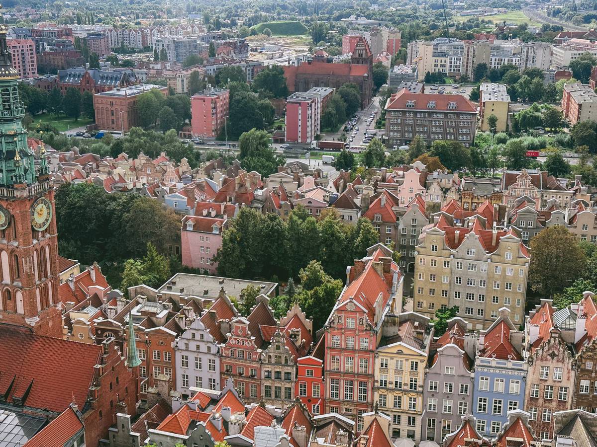 Výhled z baziliky stojí za to. Výstup je ale náročnější.