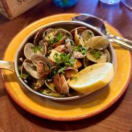 Mezi nejoblíbenější patří vskutku čerstvé plody moře.