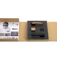 Kolekce zahrnuje dveřní kliky, okenní kliky a kliky na zámky a sklo. 