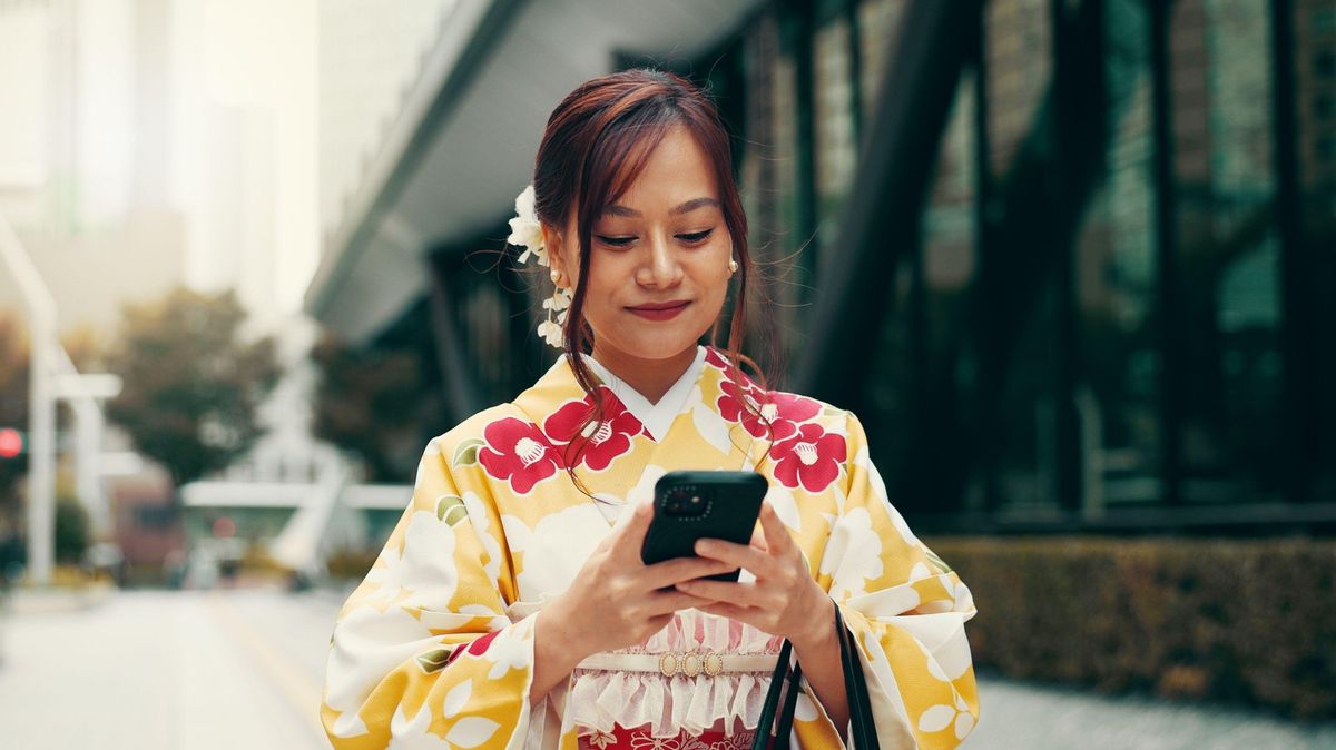 Japonské město chce omezit používání smartphonů na dvě hodiny denně