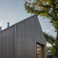 V objektu je prostor i pro kadeřnický salon. 