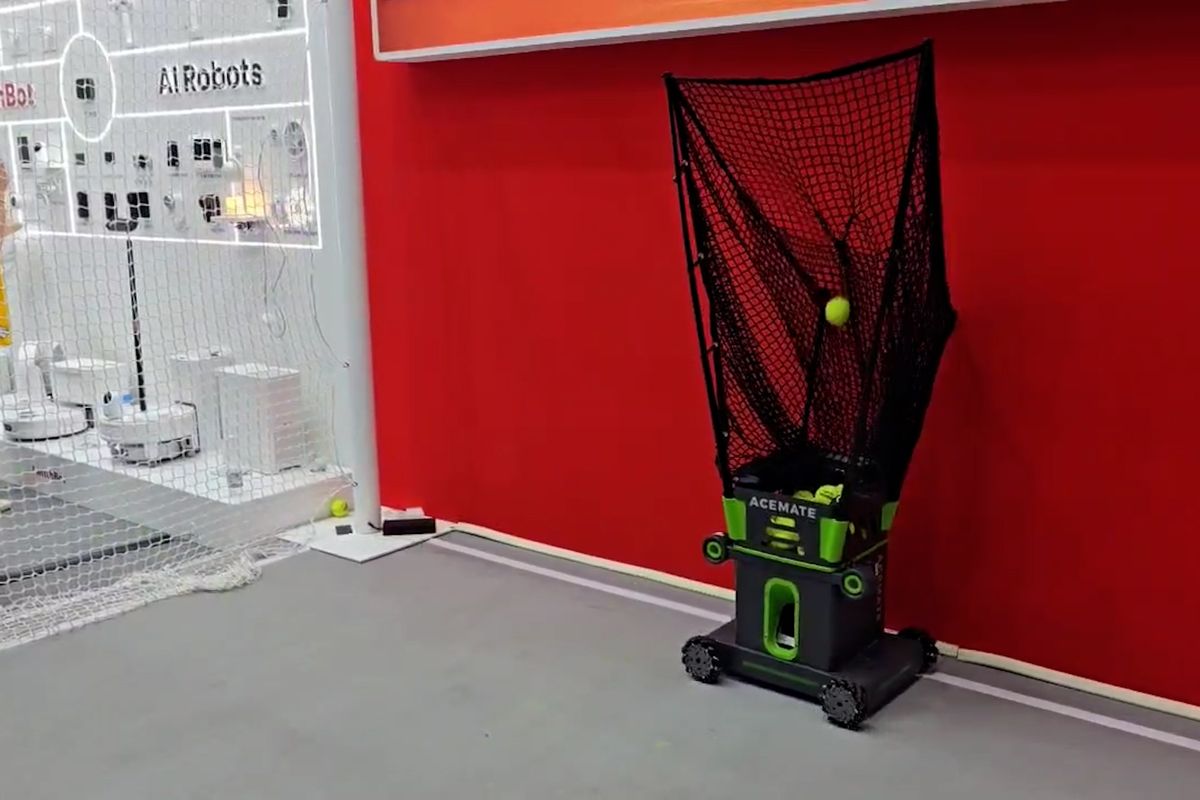 IFA 2025: Hrát tenis budeme s umělou inteligencí. Funguje to překvapivě dobře