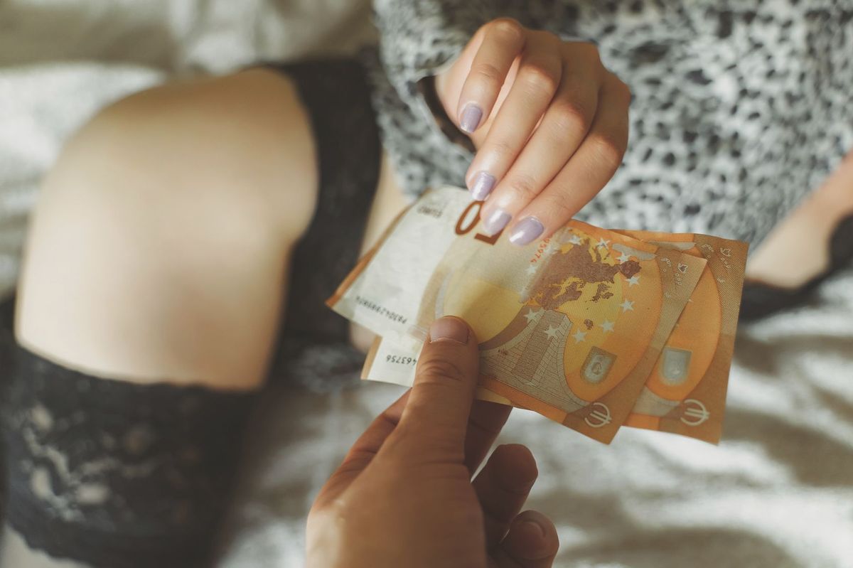 „Páchla po rybách.“ Nespokojený klient rakouského nevěstince si vzal peníze zpátky, skončil před soudem