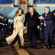 Melania se s Donaldem drželi po celou dobu za ruce.