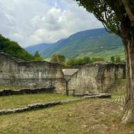 Římský amfiteátr byl postaven na začátku druhého století.