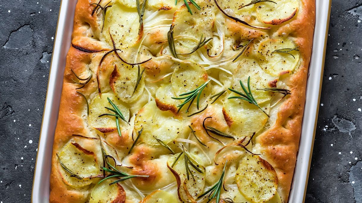 Focaccia s bramborami: Italská klasika s rustikálním šmrncem