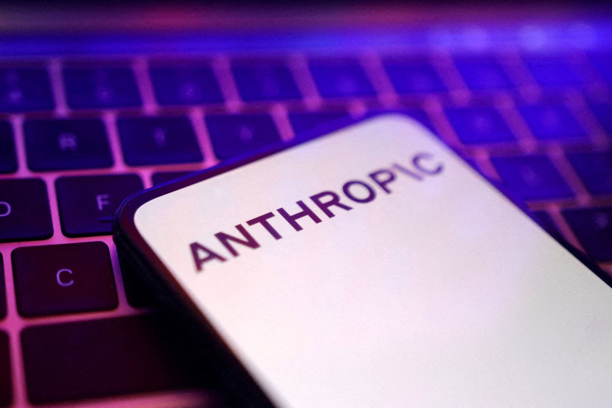 Společnost Anthropic zaplatí spisovatelům miliardy. Její AI se učila na jejich dílech