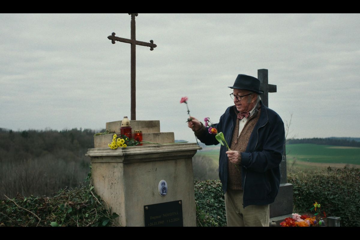 Zvítězí rodinná soudržnost, nebo vidina peněz za narozené dítě? Film Milion představuje trailer 