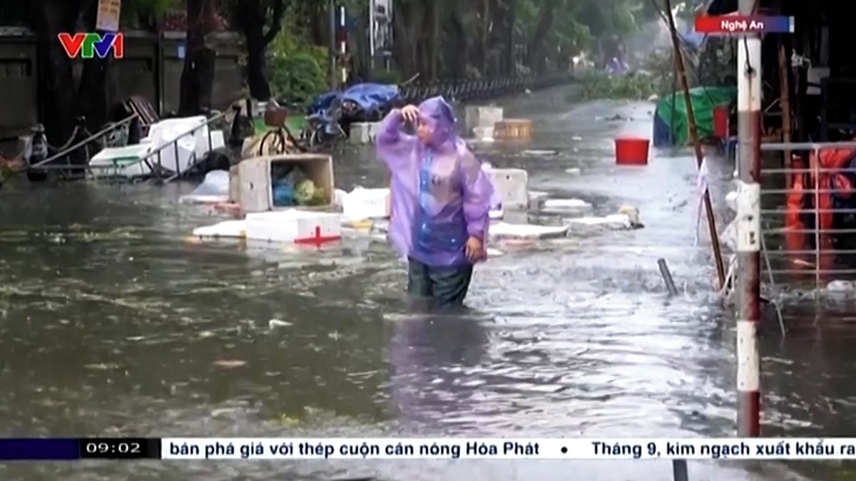 Tajfun Bualoi si ve Vietnamu vyžádal nejméně 11 obětí