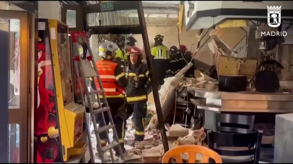 V Madridu explodoval v kavárně plyn. Jeden mrtvý a 25 zraněných