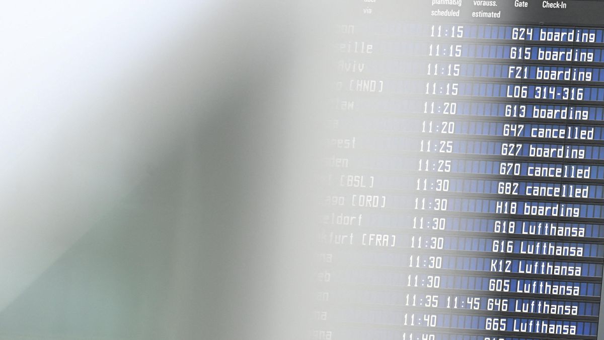 Ranveje letiště v Mnichově byly uzavřeny, mluví se zase o dronech