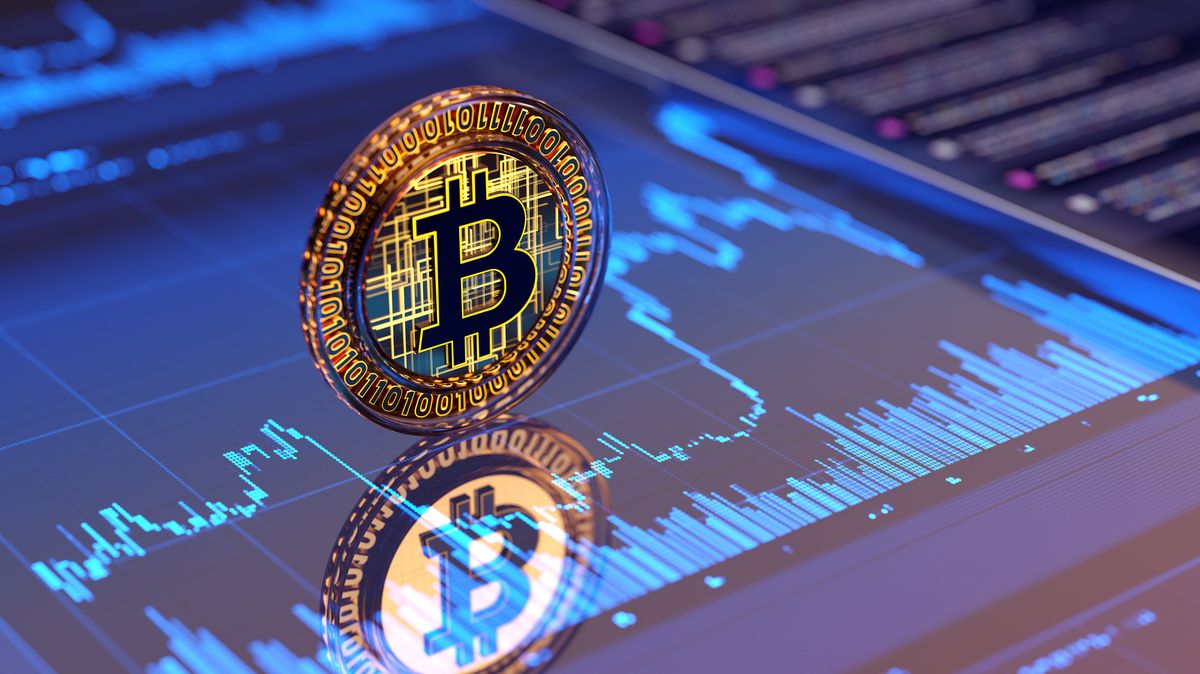 Bitcoin překonal nový rekord, krátce byl za 2,6 milionu korun