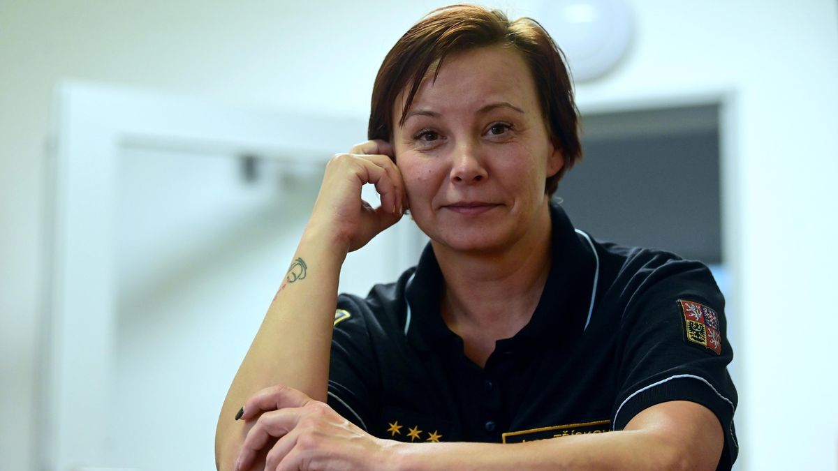 V Kraslicích teď profesionálním hasičům velí žena. Už se těším na výjezdy, říká Jana Třísková