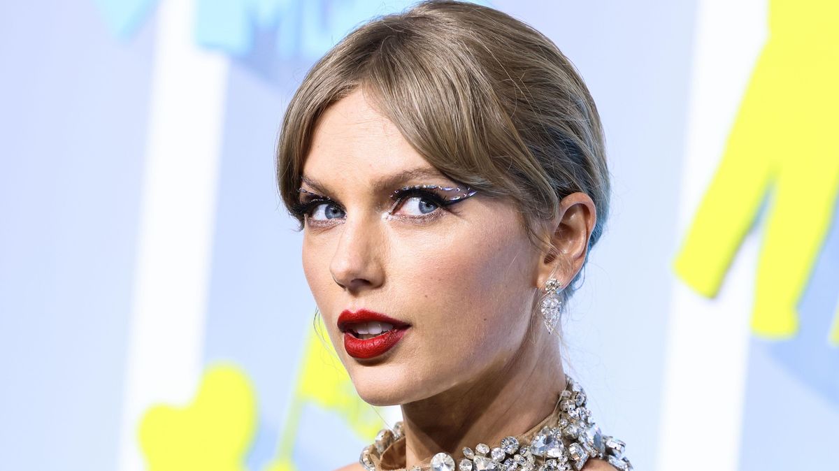 RECENZE: Není všechno zlato, co Taylor Swift natočí a vydá