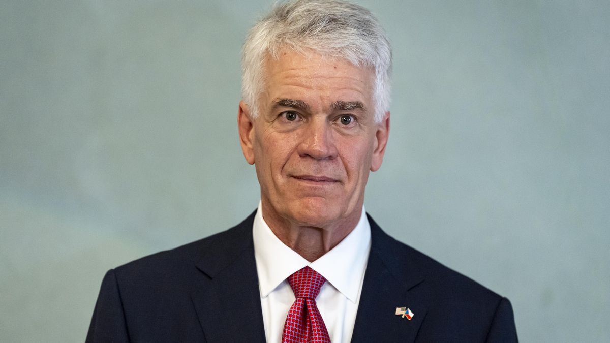 Stateční čeští vojáci. Americký velvyslanec žehlí Trumpova slova o spojencích v Afghánistánu