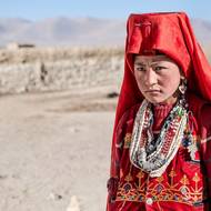 Barevné oděvy k některým východním kulturám neodmyslitelně patří.