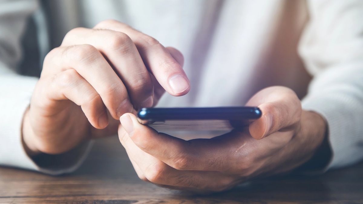 Turek měl bývalou manželku v telefonu uloženou jako „Baculka“, soud mu napařil pokutu