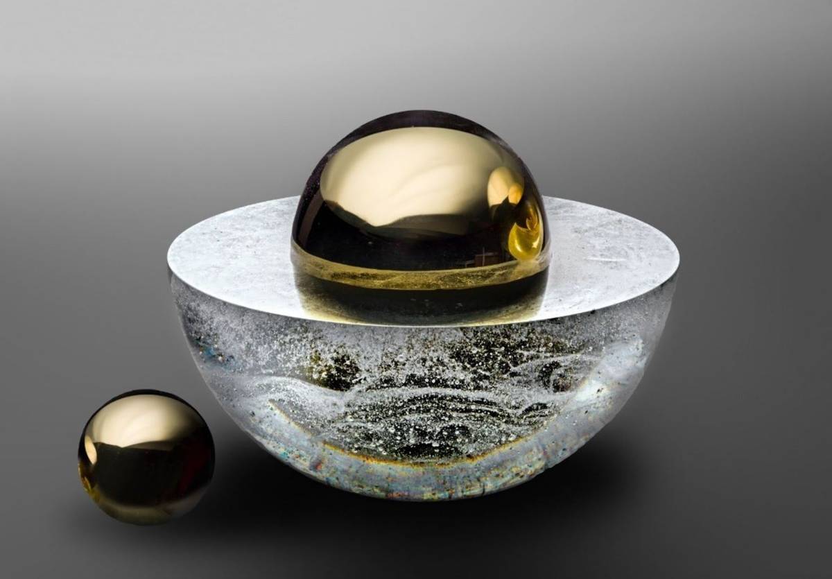 Urna - Vesmírné hnízdo od Vladimíry Klumpar- Pavlik a Jiřího Beldy