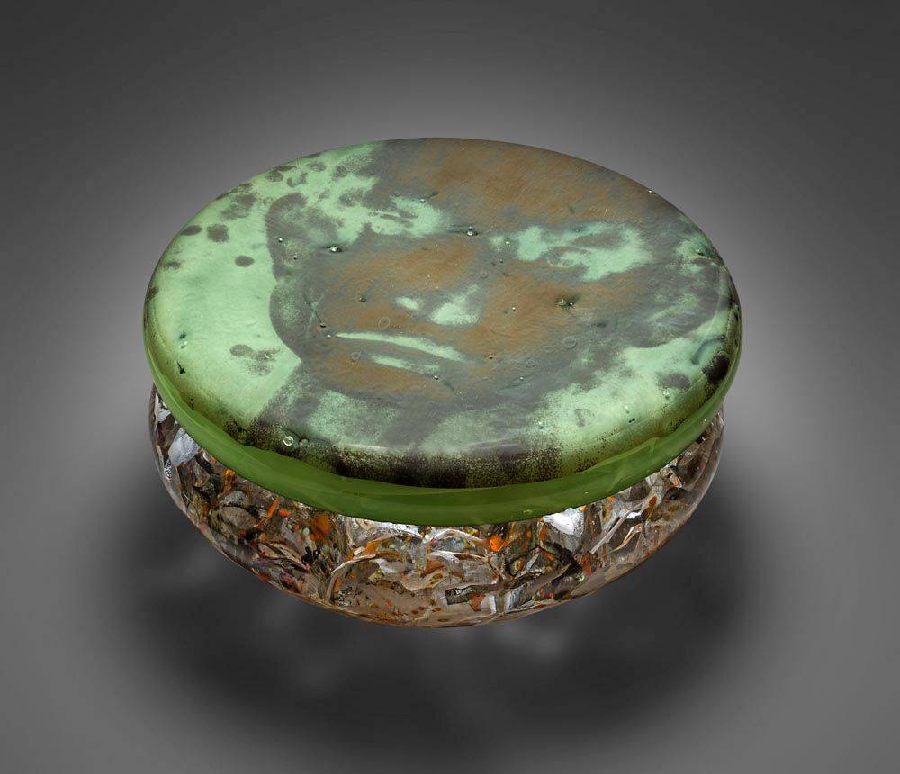 Objekt od Alžběty Jungrové a Zdenka Lhotského