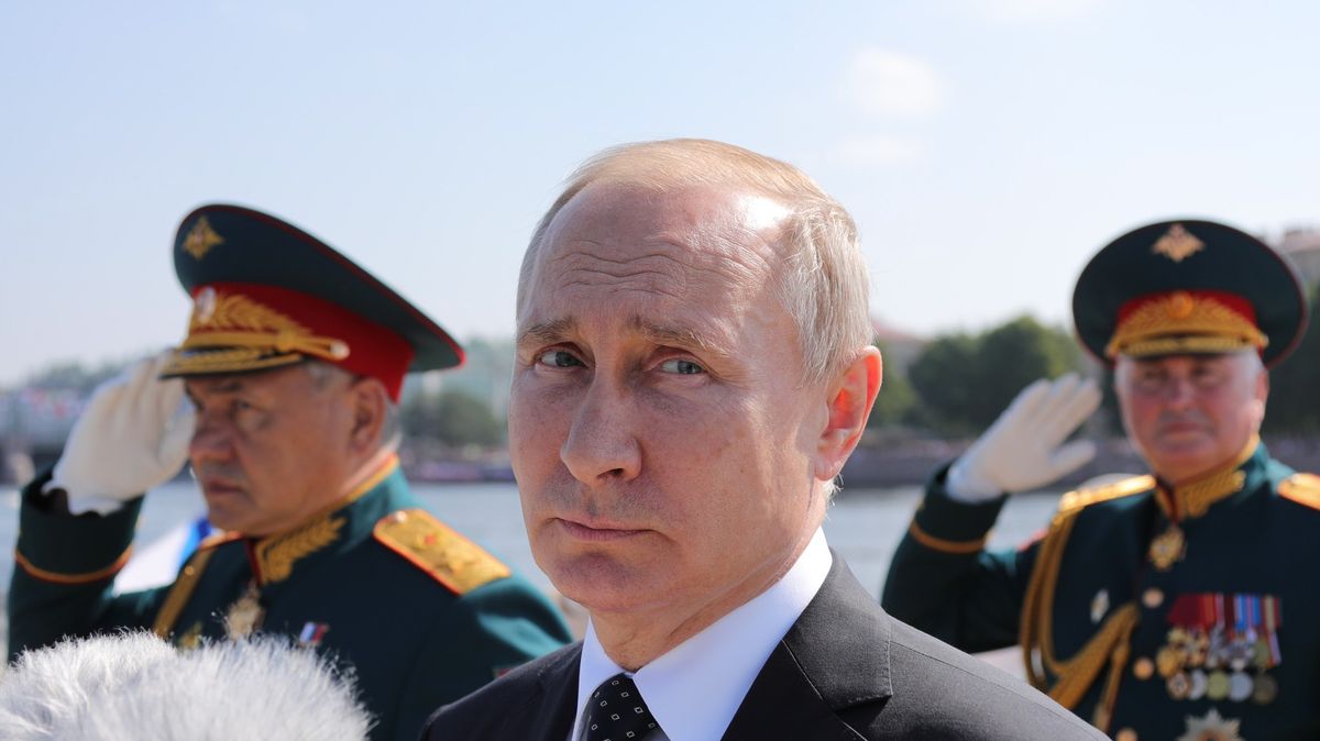 Francouzští vojáci na Ukrajinu? Bude to pro ně jednosměrná jízdenka, hrozí ruský poslanec