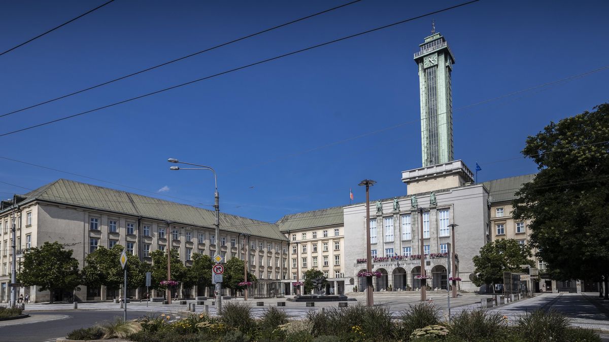 Téměř miliónová pokuta pro Ostravu za regulaci hazardu platí, rozhodl Ústavní soud