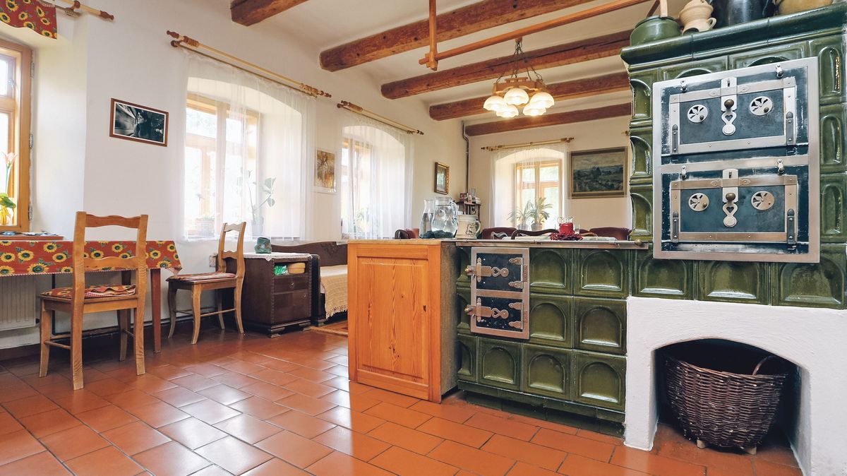 Kachlová kamna: Opravit, nebo si dopřát nová?