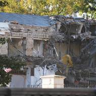 Donald Trump slibuje „krásný taneční sál“ pro tisíc lidí. Jiné odhady mluví o nižší kapacitě. 