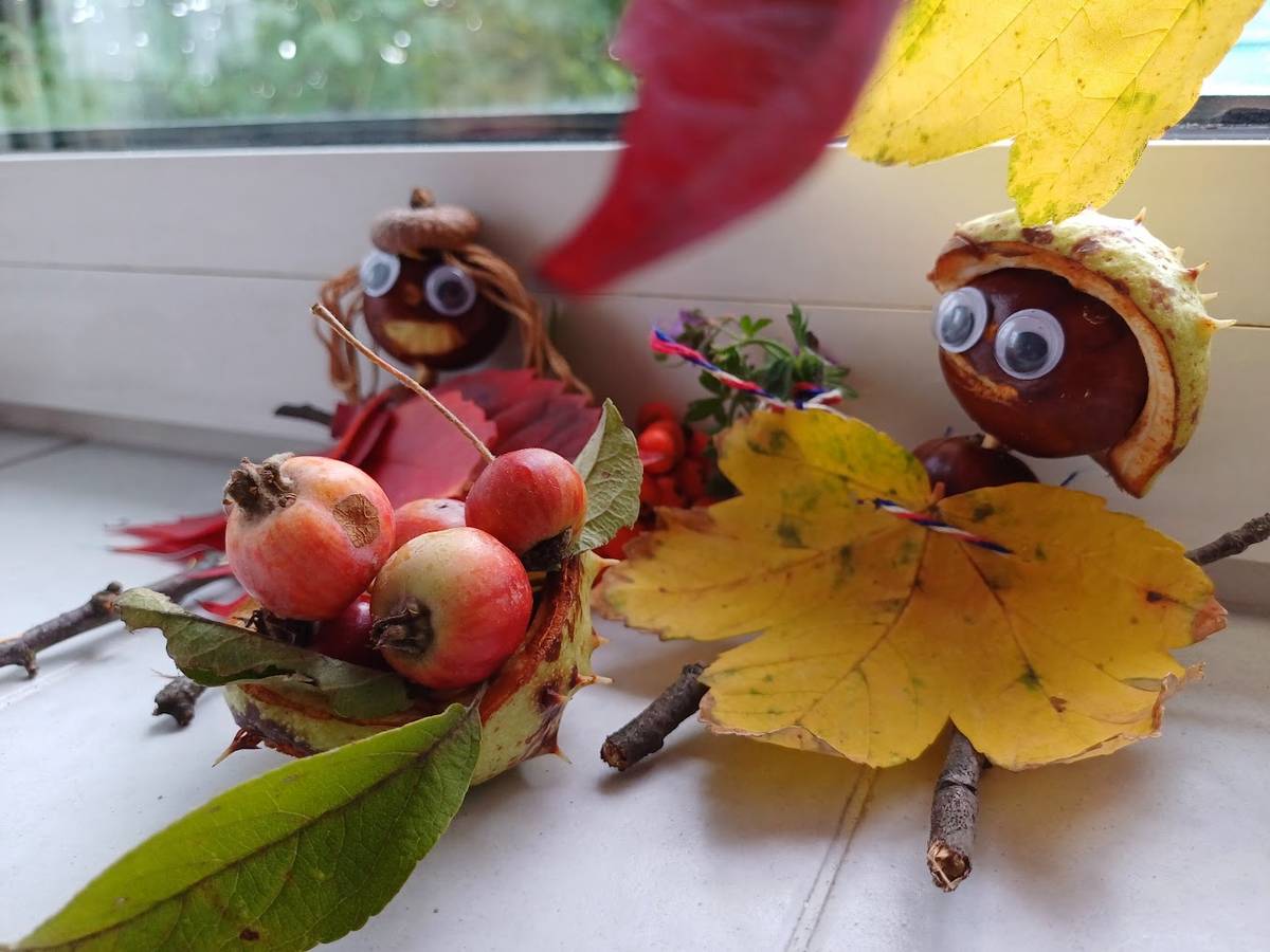 Díky pohyblivým očkům se při výrobě panáčků i zvířátek okamžitě „chytí“ i nejmenší děti.