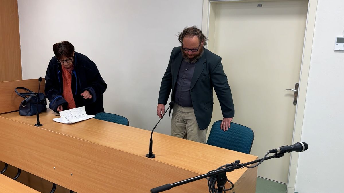 Muž z Plzeňska nechal svého psa Fíka pojít hlady. Měl jsem na jídlo jen pro sebe, hájil se