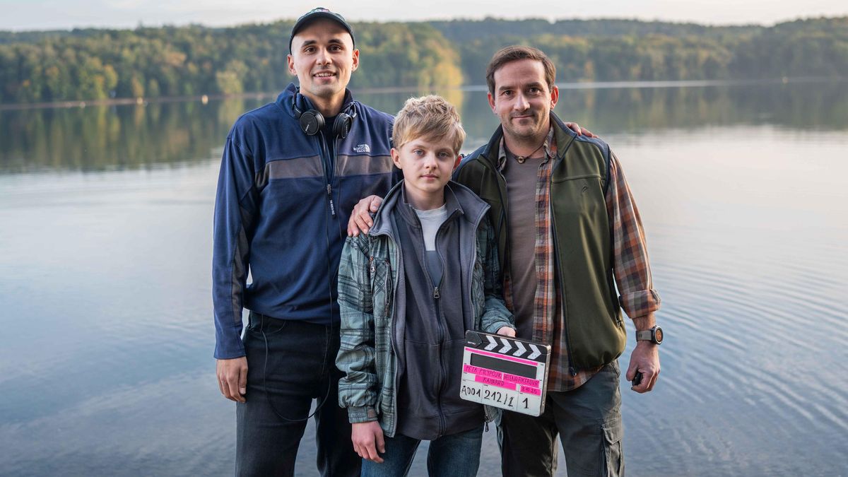 Proč může odsouzený za zneužití dítěte znovu učit? To řeší televizní seriál Kamarád