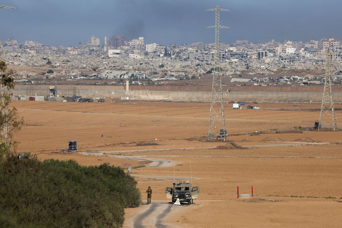 Izrael podnikl po útoku teroristů nálet na Rafah