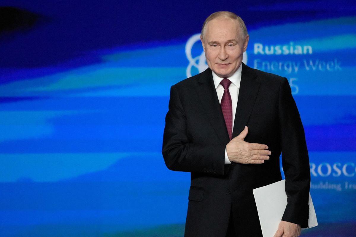 Jak do Budapešti? Putin nejspíš bude muset přes Turecko a Balkán