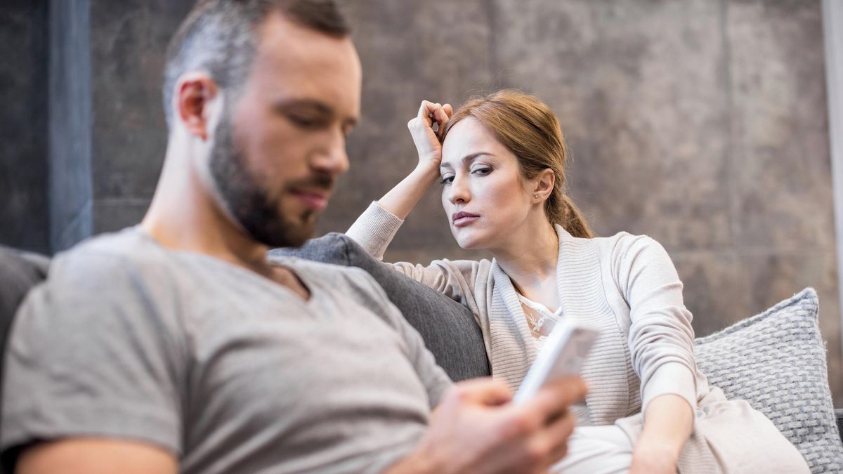 Intenzita, žárlivost či ponižování. Jak poznat nezdravou lásku