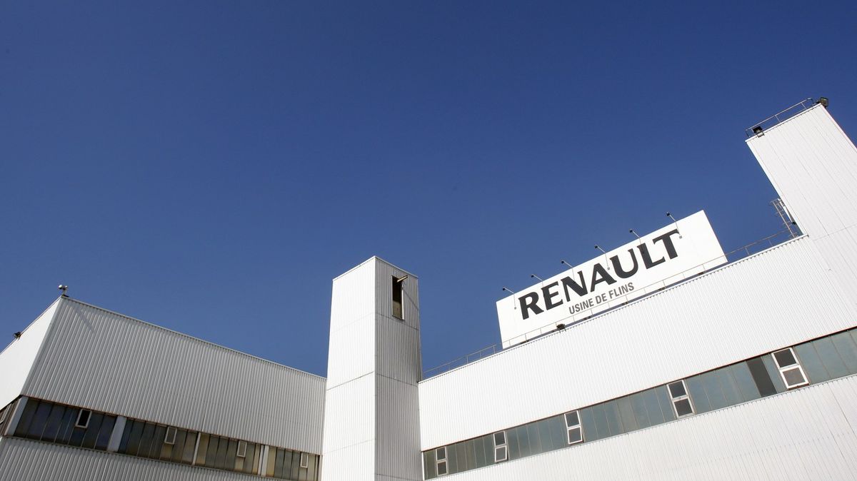 Renault zruší tři tisícovky míst, důvodem je nejistota na trhu